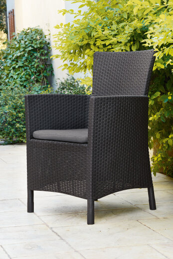 Keter vrtna stolica Iowa 62 × 60 × 89 cm, ratan izgled, siva detalji i primjena